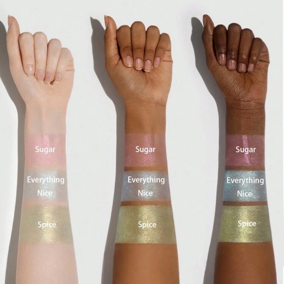 The Powerpuff Girls X SHEGLAM Power-Shimmer Stick-Everything Nice Highlighter - Picture 3 of 5